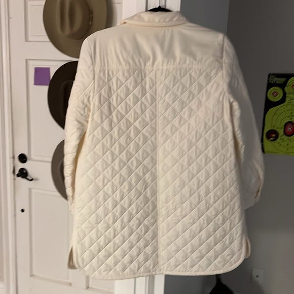 Talbots Lightweight Quilted Coat. Size XS NWT Ivory. - Picture 5 of 6